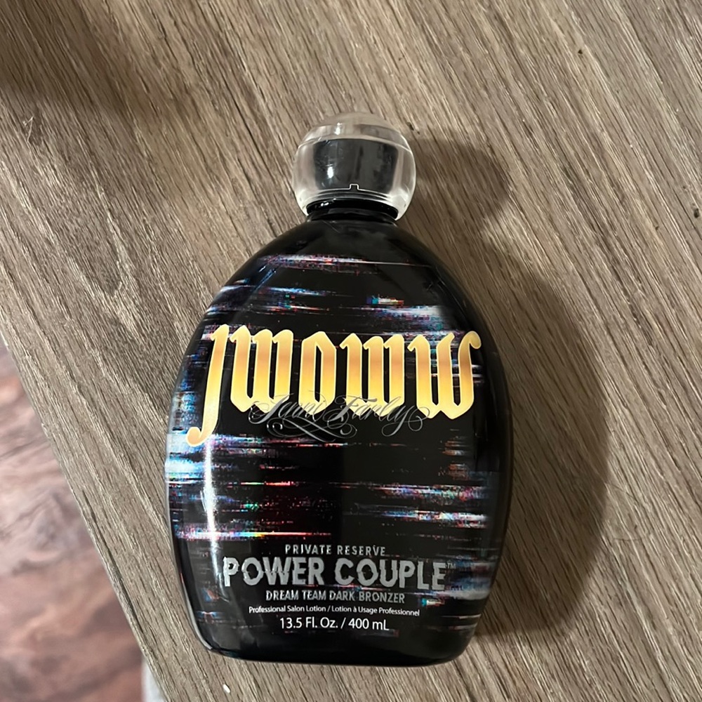 New bottle of jwoww power couole tanning lotion